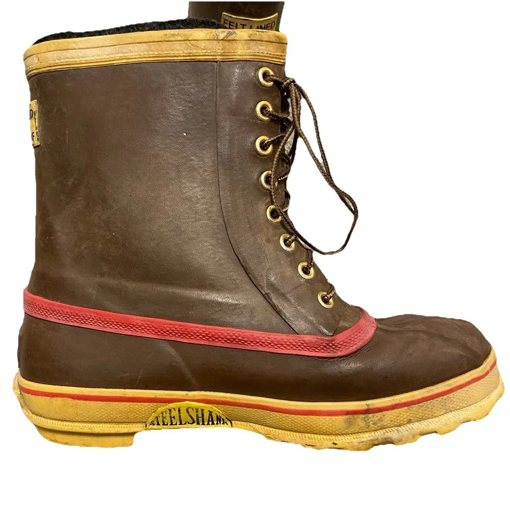 Vintage 90s Steel Shank Duck Boots Men Size 10 Wool Lined Waterproof Snow Racer